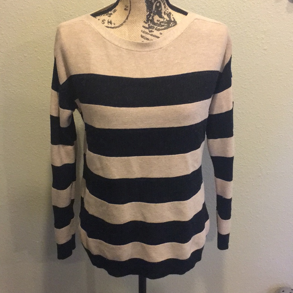 Coldwater creek sweater sz L